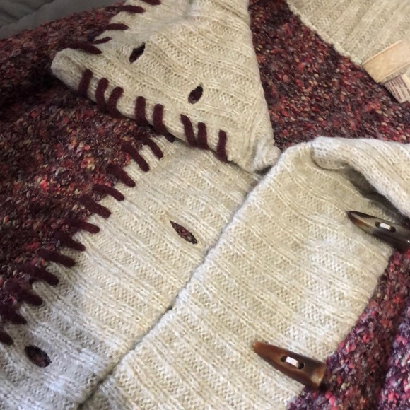 Buckle cardigan sweater - Picture 2 of 5